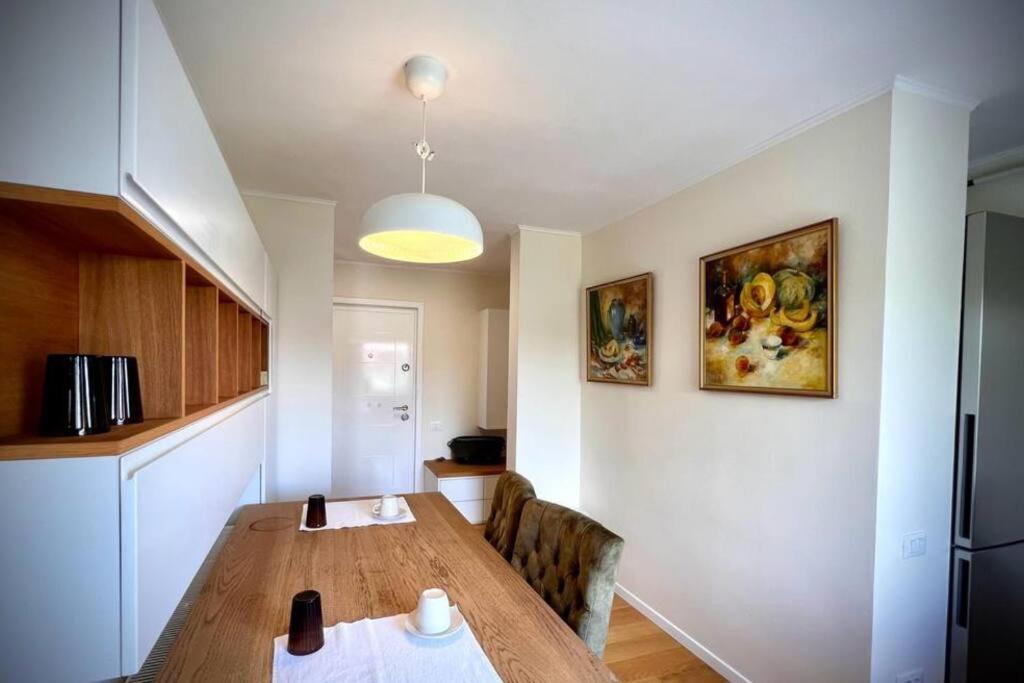 Bright And Modern Home 티미쇼아라 외부 사진